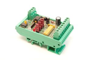 IO/DIM4 - Titan Digital Input Mutiplexer